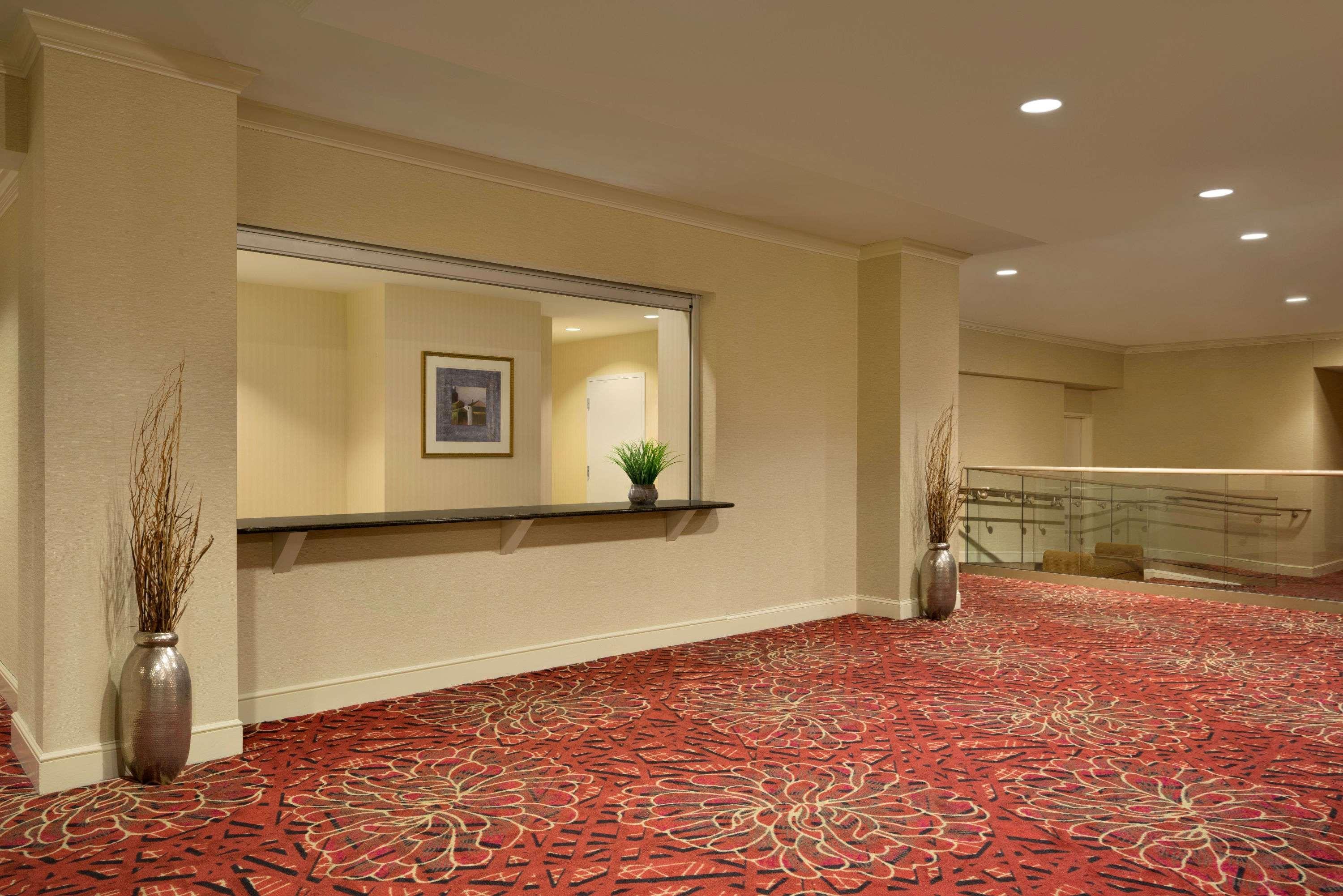 Wyndham Grand Pittsburgh Hotel Bagian luar foto