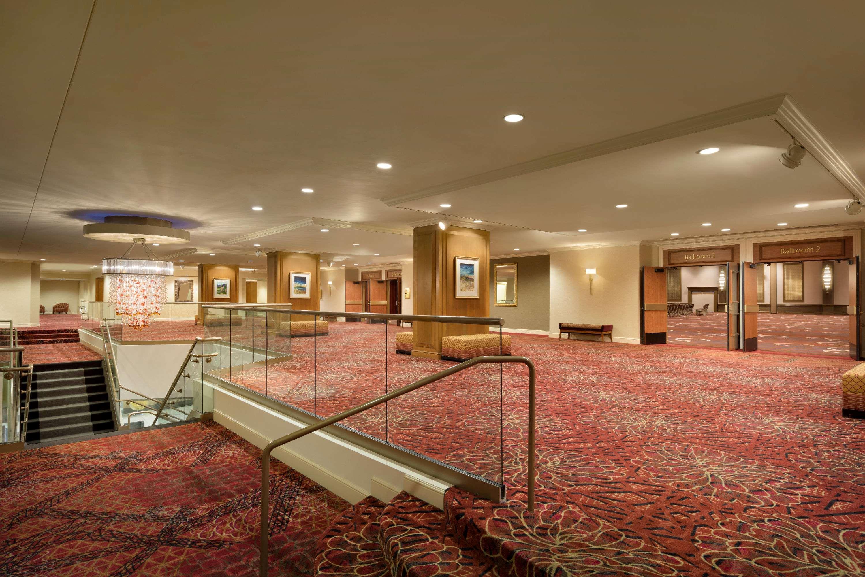 Wyndham Grand Pittsburgh Hotel Bagian luar foto